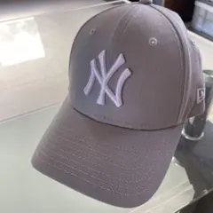 New Era 9FORTY グレー ベースボールキャップ