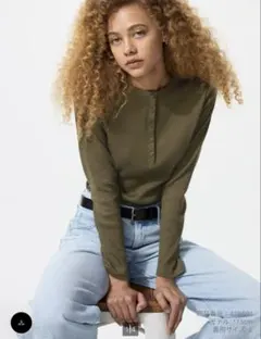 UNIQLO リブヘンリーネック長袖Tシャツ・オリーブ