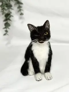 タキシード猫白黒ネコちゃん　ハンドメイド　テディベア　作家 タキシード猫白黒ネコちゃん ハンドメイド テディベア 作家 - メルカリ