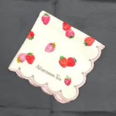 YT512-171　Afternoon Tea いちご柄 タオルハンカチ