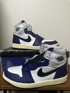 NIKE AIR JORDAN 1 HI