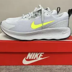 新品 NIKE ナイキ プロミナ ランニングシューズ スニーカー 26.5