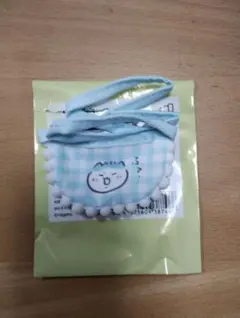 ちいかわbaby　ミニよだれかけ　ハチワレ