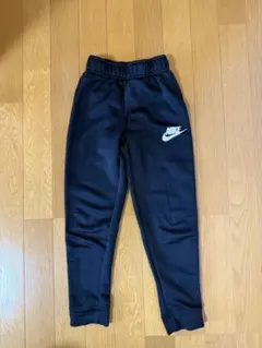 Nike 黒 ロングパンツ 130cm