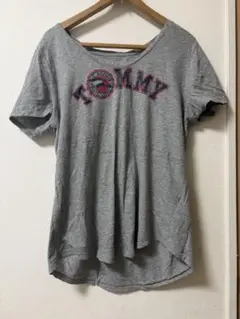 TOMMY HILFIGER グレー Tシャツ 半袖