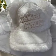 東京ディズニーリゾート ミッキー ファーキャップ ホワイト ほぼ未使用 美品