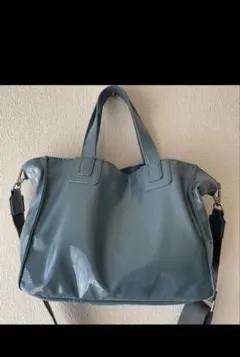 イアパピヨネ　仕切りポケットトートバッグ Sサイズ　スカイブルー