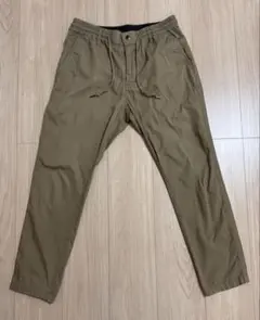 【BEAMS HEART】イージーパンツ ベージュ Sサイズのサムネイル