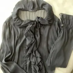 COMME CA ISM フリル付きブラックシャツ L フリルがおしゃれ　長袖