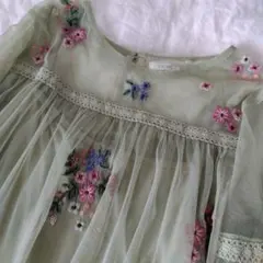 next 146cm 若草色のオーガンジー刺繍ドレス