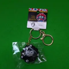 黒ミャクミャク サンリオ ハンギョドン キーホルダー モノクロ - メルカリ