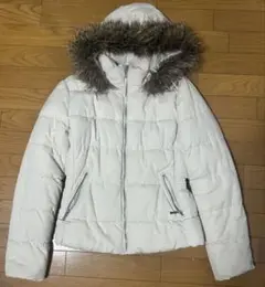 H&M ファー付きホワイトダウンジャケット