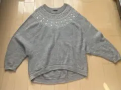 ビジュー付きニット