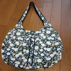 ハンドメイド　花柄ネイビーハンドバッグ