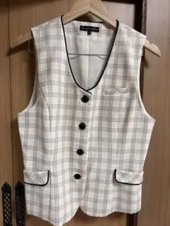 Item thumbnail for item db5267b0-4366-4df3-800c-e7ec128b1169