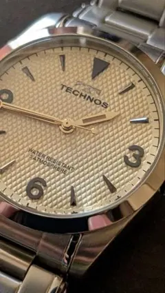 TEKNOS/クォーツ/36mm/ハニカム文字盤/アイボリーのサムネイル