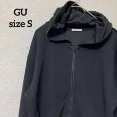 GU【S】黒のジップアップパーカー 薄手 カジュアル 小さいサイズ