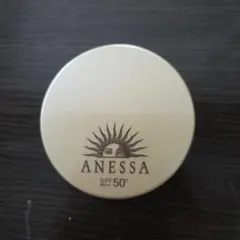 ANESSA オールインワン ビューティーパクト 1のサムネイル