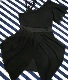 C-3 個性的　肩出しミニワンピース　チューリップスカート　キャバ嬢