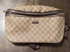 【美品】Gucci GGパターン ボディバッグ