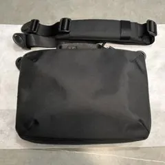 【美品】ergofinite The Tokyo Techpack Sling