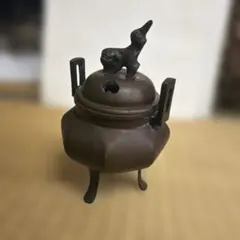 龍地紋獅子摘み三つ足香炉 吉秀作 新品未使用 1080.8g - メルカリ