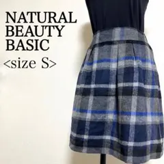 ナチュラルビューティーベーシック　チェック柄　あったか　ミニスカート　S