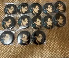 進撃の巨人　 リヴァイ　カラオケの鉄人　缶バッジ