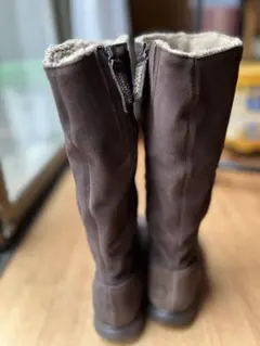 ☆値下げ☆リーボックのブラウン スエード ロングブーツ ボア裏地　サイズ23.5