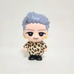 Snow Man すのチル ソフビ 洋服 ヒョウ柄Tシャツのサムネイル