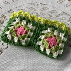 かぎ針編み グラニースクエアポーチ　通帳　ペンケース　メガネ