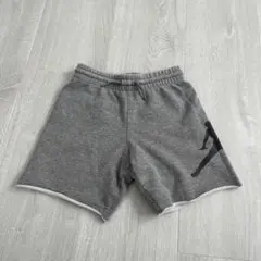 グレー ジャンプマンロゴ ハーフパンツジョーダン