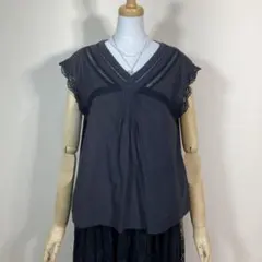 2604106 Ameri MEDI LACE NECK BLOUSE ネイビー - メルカリ