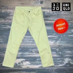 ユニクロ美品☆着用一回のみ♪♪ ライトイエロー スリムストレート カラーパンツ