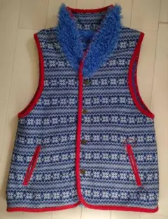 美品　ラグマート　ベスト　リバーシブル　キッズ　サイズ130 もこもこ　赤青