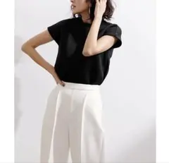 【美品】ur’sダンボールフレンチスリーブトップス （黒） 井川沙耶香さんコラボのサムネイル