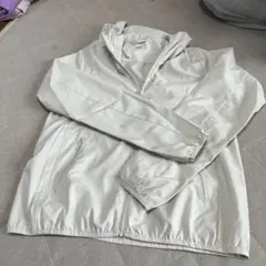 Sサイズ　UNIQLO ライトグレー ジャケット