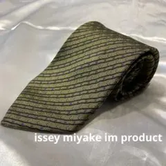 Item thumbnail for item e41f5720-4474-45bd-a89a-e8fe88ae6dca