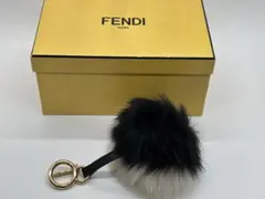 FENDI ファーキーホルダー ゴールド金具