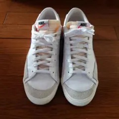 Item thumbnail for item 17811597-c426-4dcc-b9e5-48af62eac1a1