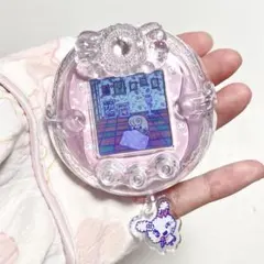 【ビジュー羽付き】たまごっち　uni クリアケース カバー　tamagotchi