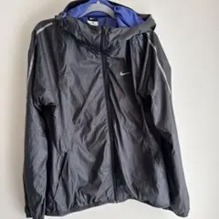 Nike ウィンドブレーカー M ブラック/パープル