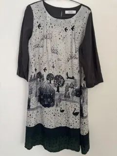 SUPER HAKKA×オバタクミ　ワンピース　森　動物のサムネイル