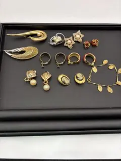 Item thumbnail for item cf376e92-4332-4c4d-86a1-ec2a4701a90f