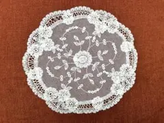 ベルギーレース　丸　ヨーロッパレース　ハンドメイド