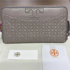 新品同様‼️ トリーバーチ 財布 長財布 キルティング ラウンド