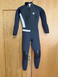 Item thumbnail for item 51632d70-d7f0-4293-885d-bac3264e1435