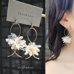 No.437 オーロラフラワー×華奢ワイヤー 大ぶりピアス イヤリング 夏