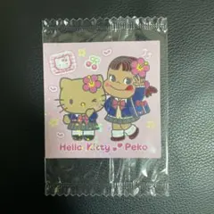 ハローキティ ペコちゃん コラボ 스티커