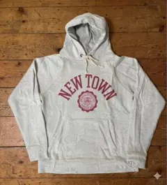 チャンピオン パーカー L カレッジロゴ NEW TOWN オートミール　古着